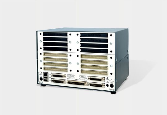 WK 260 PC test device (rear view) – equipped with 8 test modules
